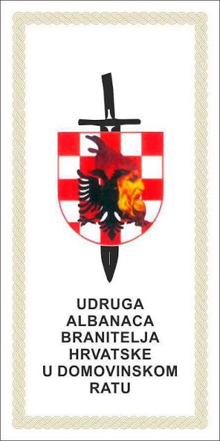 Naljepnica koja prikazuje grb naše udruge.